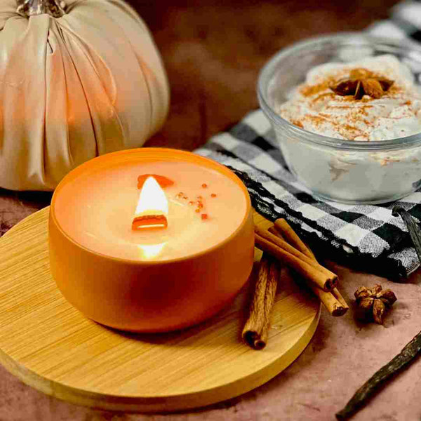 Spiced Vanilla and Sweet Crème Candle - Island Thyme Soap Company