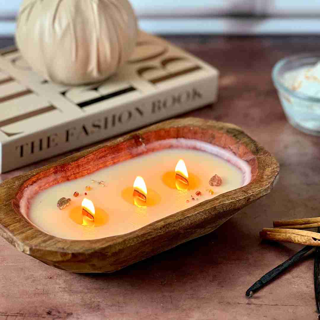 Spiced Vanilla and Sweet Crème Candle - Island Thyme Soap Company