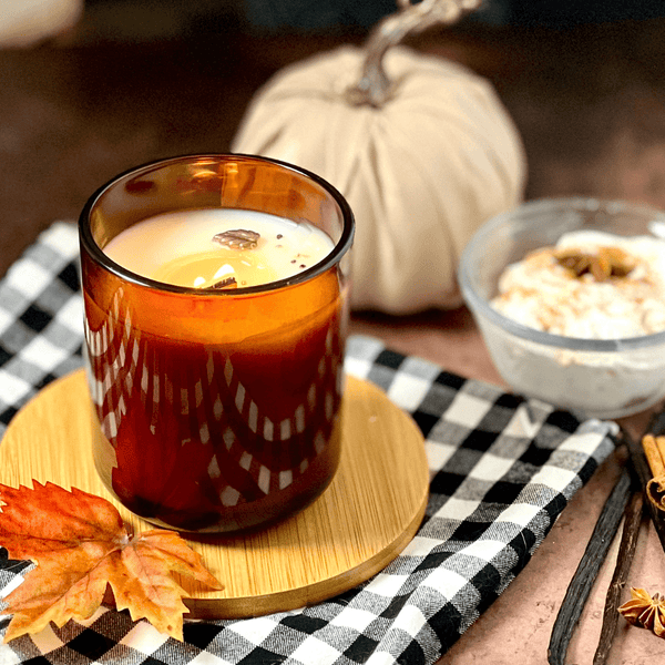 Spiced Vanilla and Sweet Crème Candle - Island Thyme Soap Company