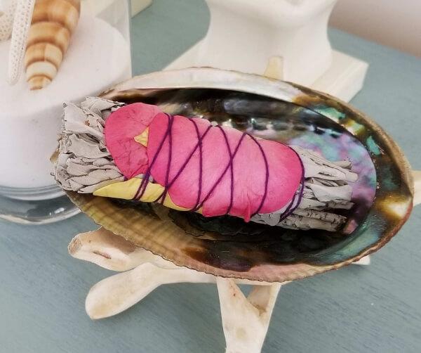 White Sage Smudge Stick - Island Thyme Soap Company